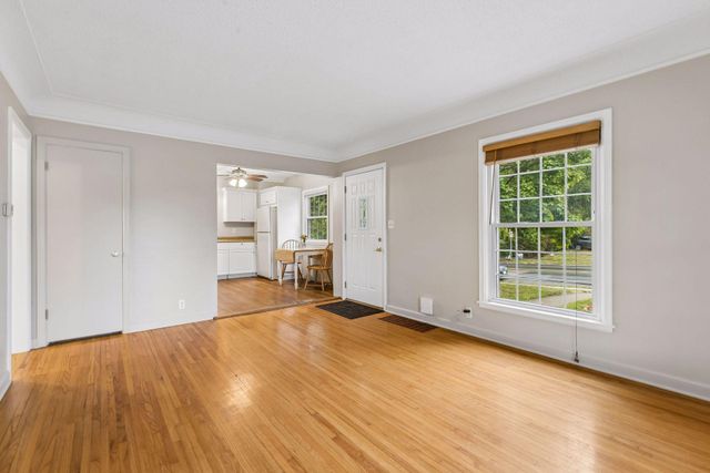 3252 Dakota Avenue S, Saint Louis Park, MN 55416