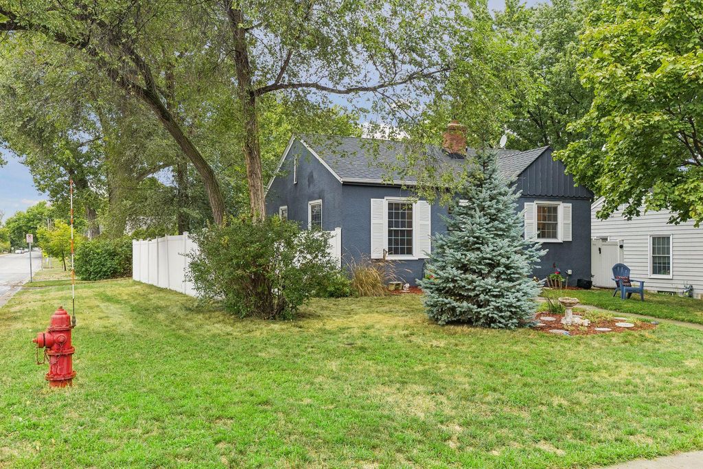 3252 Dakota Avenue S, Saint Louis Park, MN 55416 — photo 2