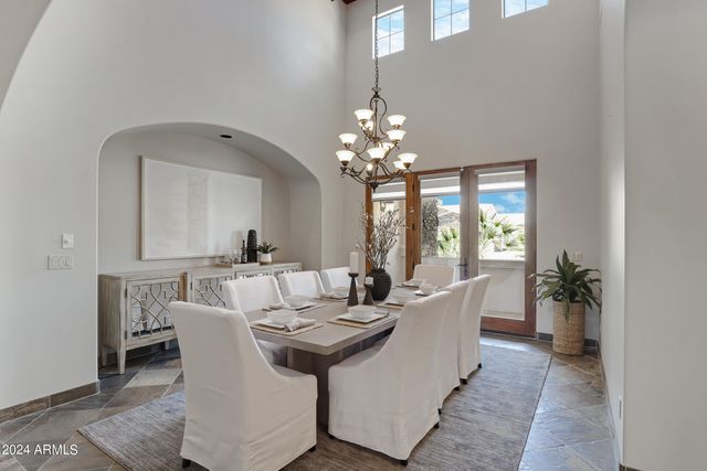 4327 E CAPRICORN Place, Chandler, AZ 85249