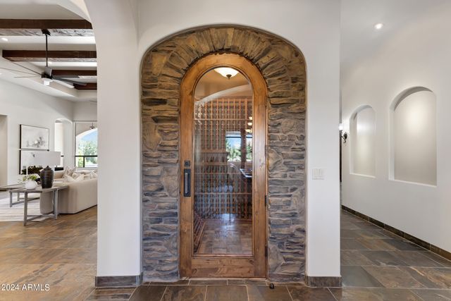 4327 E CAPRICORN Place, Chandler, AZ 85249