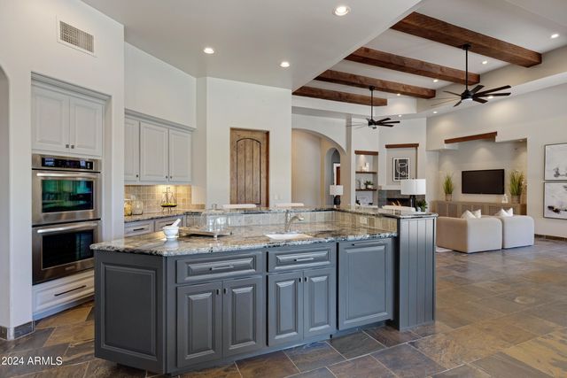 4327 E CAPRICORN Place, Chandler, AZ 85249