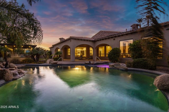 4327 E CAPRICORN Place, Chandler, AZ 85249