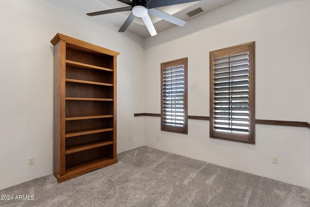 4327 E CAPRICORN Place, Chandler, AZ 85249