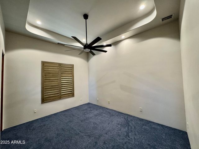 4327 E CAPRICORN Place, Chandler, AZ 85249