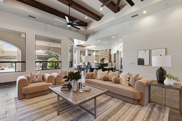 4327 E CAPRICORN Place, Chandler, AZ 85249