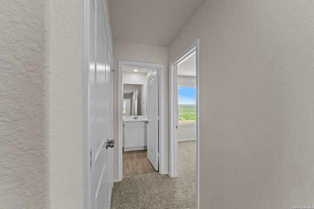 1026 Indian Way, Seguin, TX 78155