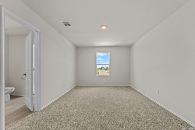 1026 Indian Way, Seguin, TX 78155