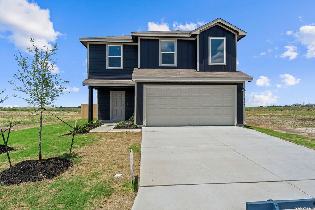 1026 Indian Way, Seguin, TX 78155