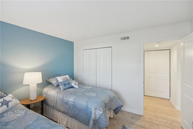 15400 River Vista DR # 301, North Fort Myers, FL 33917