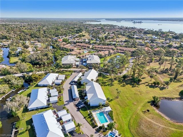 15400 River Vista DR # 301, North Fort Myers, FL 33917