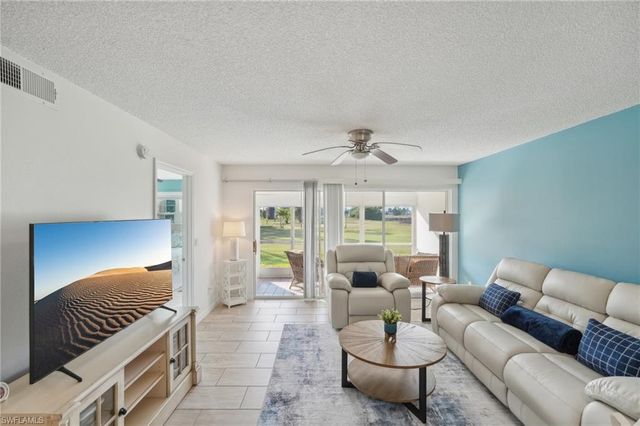 15400 River Vista DR # 301, North Fort Myers, FL 33917