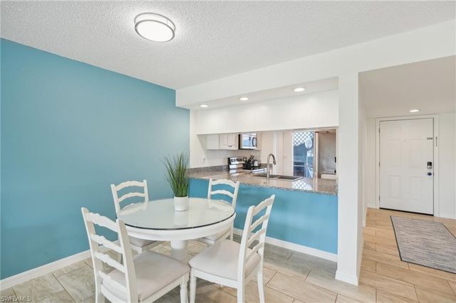 15400 River Vista DR # 301, North Fort Myers, FL 33917