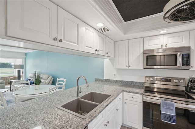 15400 River Vista DR # 301, North Fort Myers, FL 33917