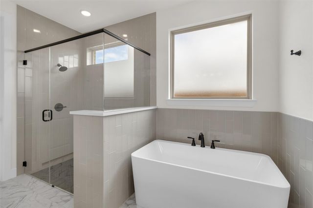 2803 Pathway Meadows Lane, Webster, TX 77598