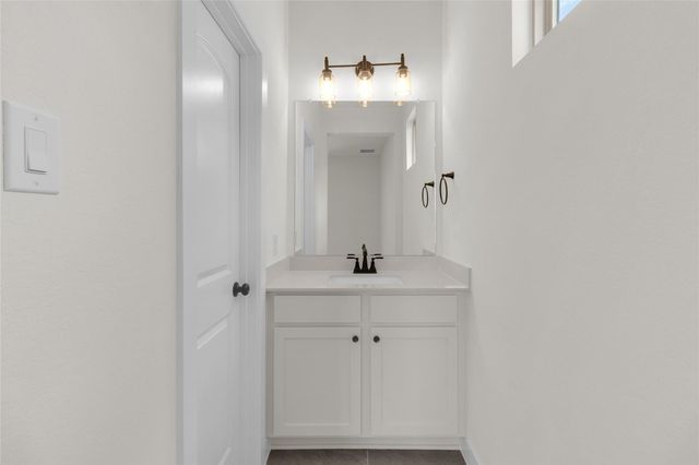 2803 Pathway Meadows Lane, Webster, TX 77598