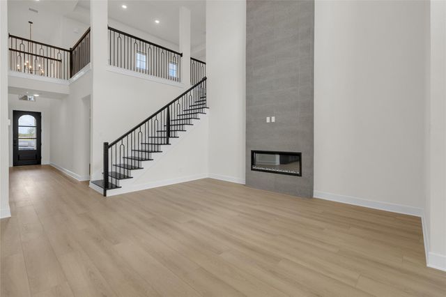 2803 Pathway Meadows Lane, Webster, TX 77598