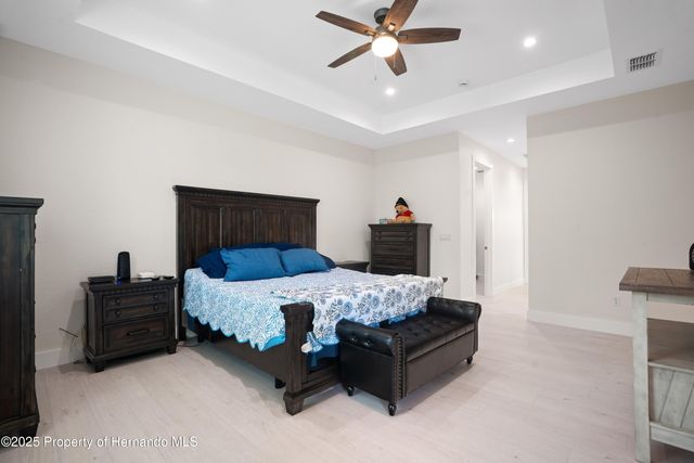 10380 Yellow Hammer Road, Weeki Wachee, FL 34614