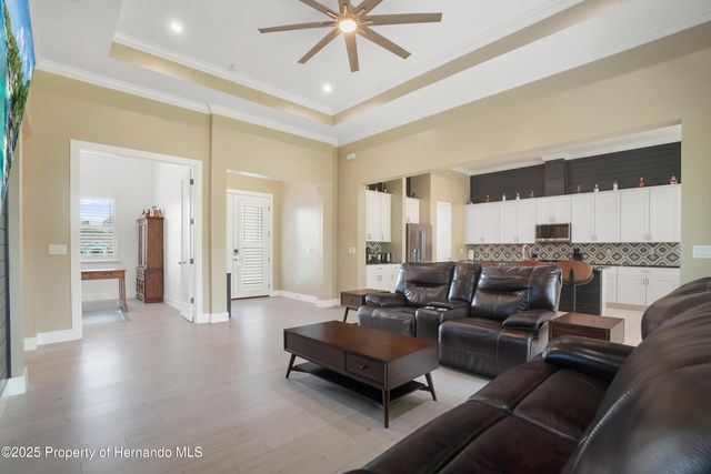 10380 Yellow Hammer Road, Weeki Wachee, FL 34614