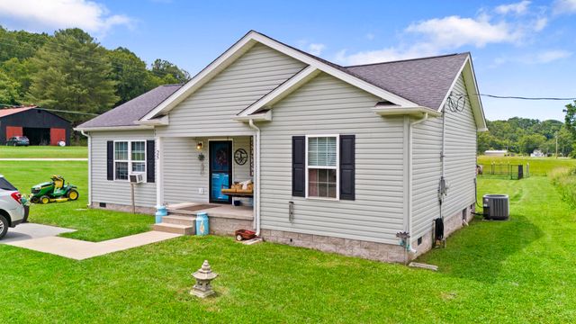 25 Winslow, Clay City, KY 40312