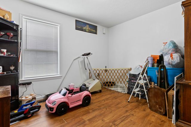 25 Winslow, Clay City, KY 40312