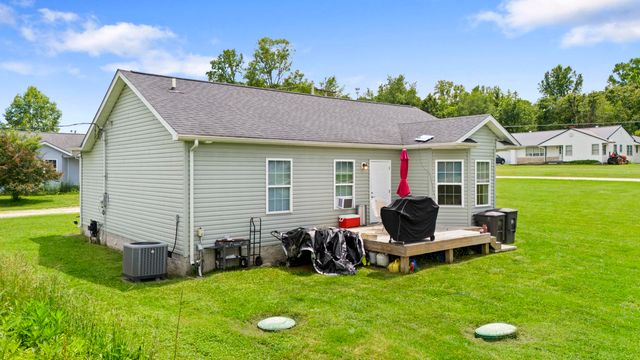 25 Winslow, Clay City, KY 40312