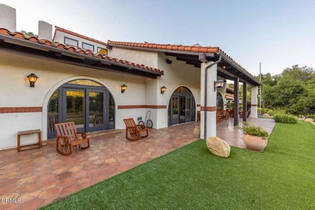 10829 Oak Knoll Road, Ojai, CA 93023