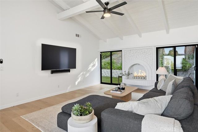 1016 Via Romero, Palos Verdes Estates, CA 90274