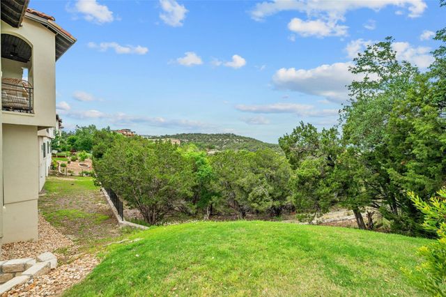 223 Honey Creek CT 12, Lakeway, TX 78738