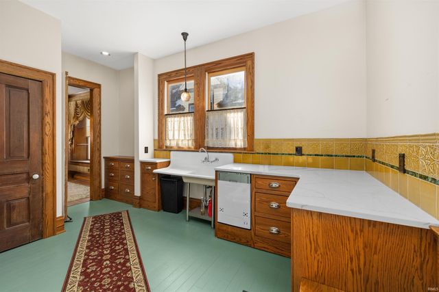 703 S Main Street, Auburn, IN 46706