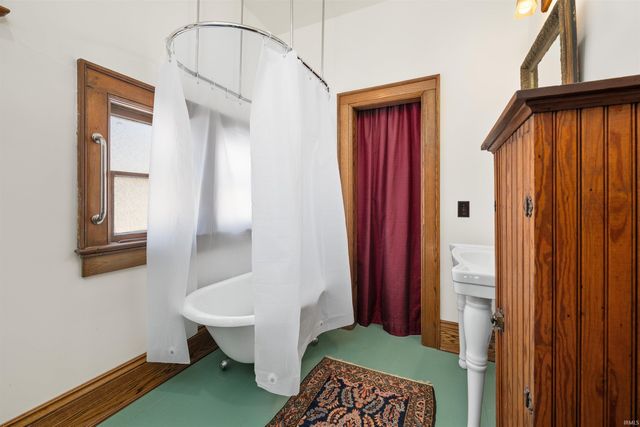 703 S Main Street, Auburn, IN 46706