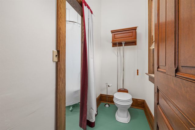 703 S Main Street, Auburn, IN 46706