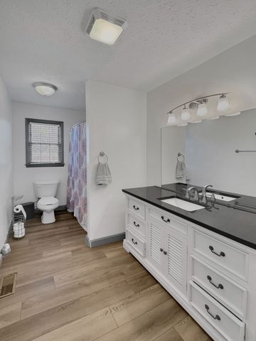 8764 Junction Dr, Lyles, TN 37098