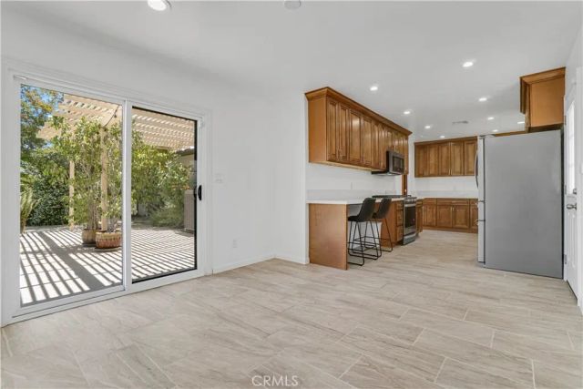 23507 Sylvan, Woodland Hills, CA 91367