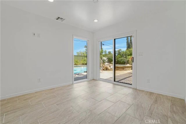 23507 Sylvan, Woodland Hills, CA 91367