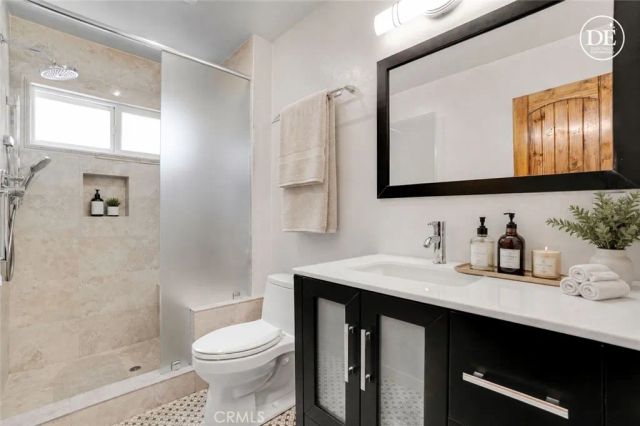 23507 Sylvan, Woodland Hills, CA 91367