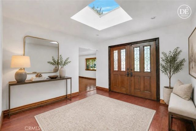 23507 Sylvan, Woodland Hills, CA 91367