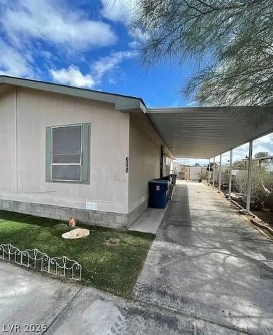 3560 Estes Park Drive, Las Vegas, NV 89122