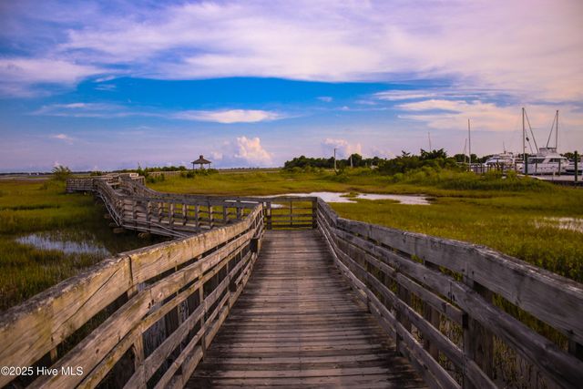 2079 Rosin Drive 17, Southport, NC 28461