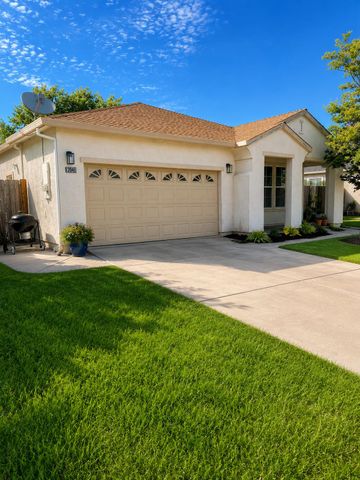 2045 Mighty Oak Dr, Stockton, CA 95205