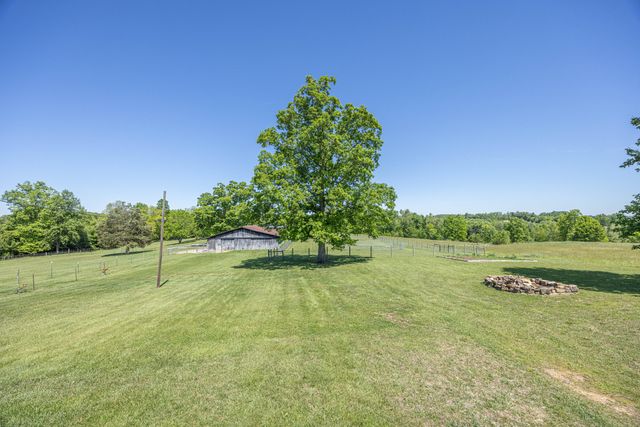 2335 Liberty Road, Crab Orchard, KY 40419