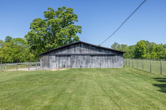 2335 Liberty Road, Crab Orchard, KY 40419