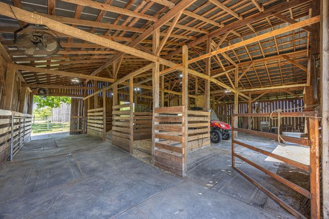 2335 Liberty Road, Crab Orchard, KY 40419