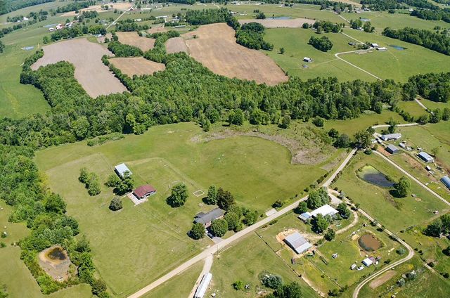 2335 Liberty Road, Crab Orchard, KY 40419