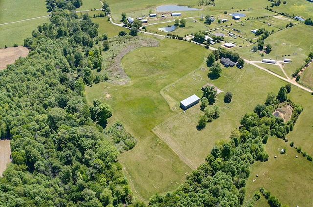 2335 Liberty Road, Crab Orchard, KY 40419