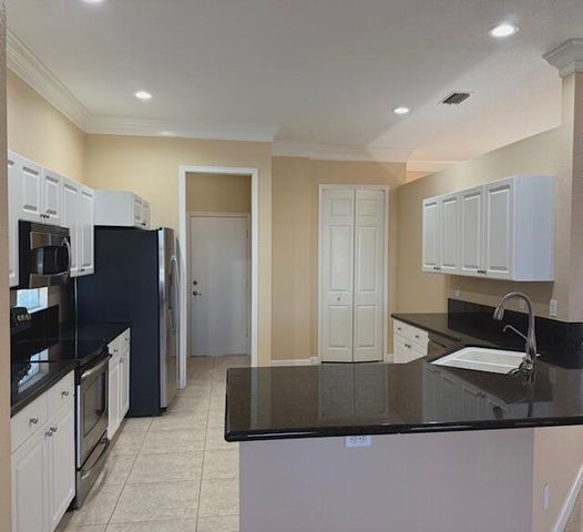 335 NW Sheffield Circle, Port St. Lucie, Port St Lucie, FL 34983