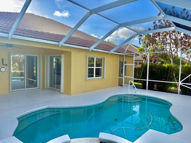 335 NW Sheffield Circle, Port St. Lucie, Port St Lucie, FL 34983