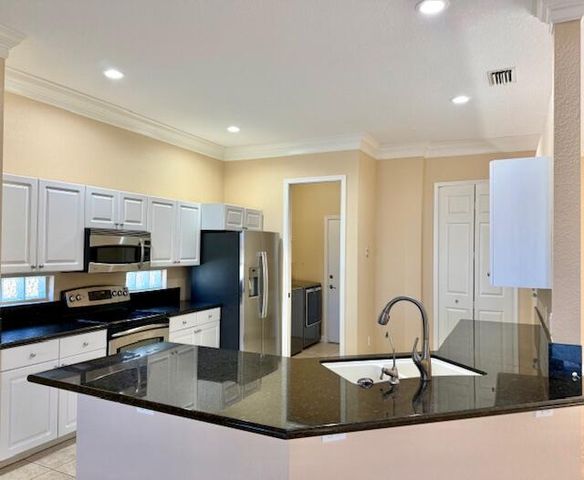 335 NW Sheffield Circle, Port St. Lucie, Port St Lucie, FL 34983