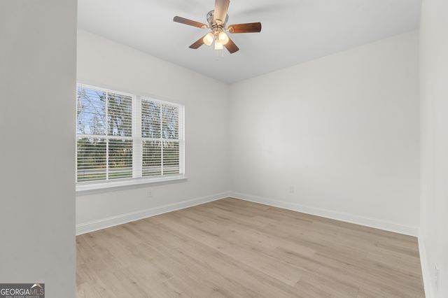 520 Holly Drive, Metter, GA 30439