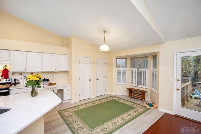 6074 Weber Oaks Drive, Miami Twp, OH 45140