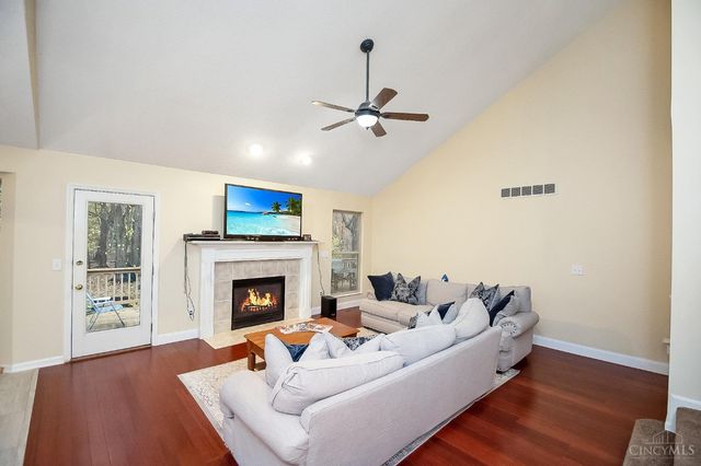 6074 Weber Oaks Drive, Miami Twp, OH 45140